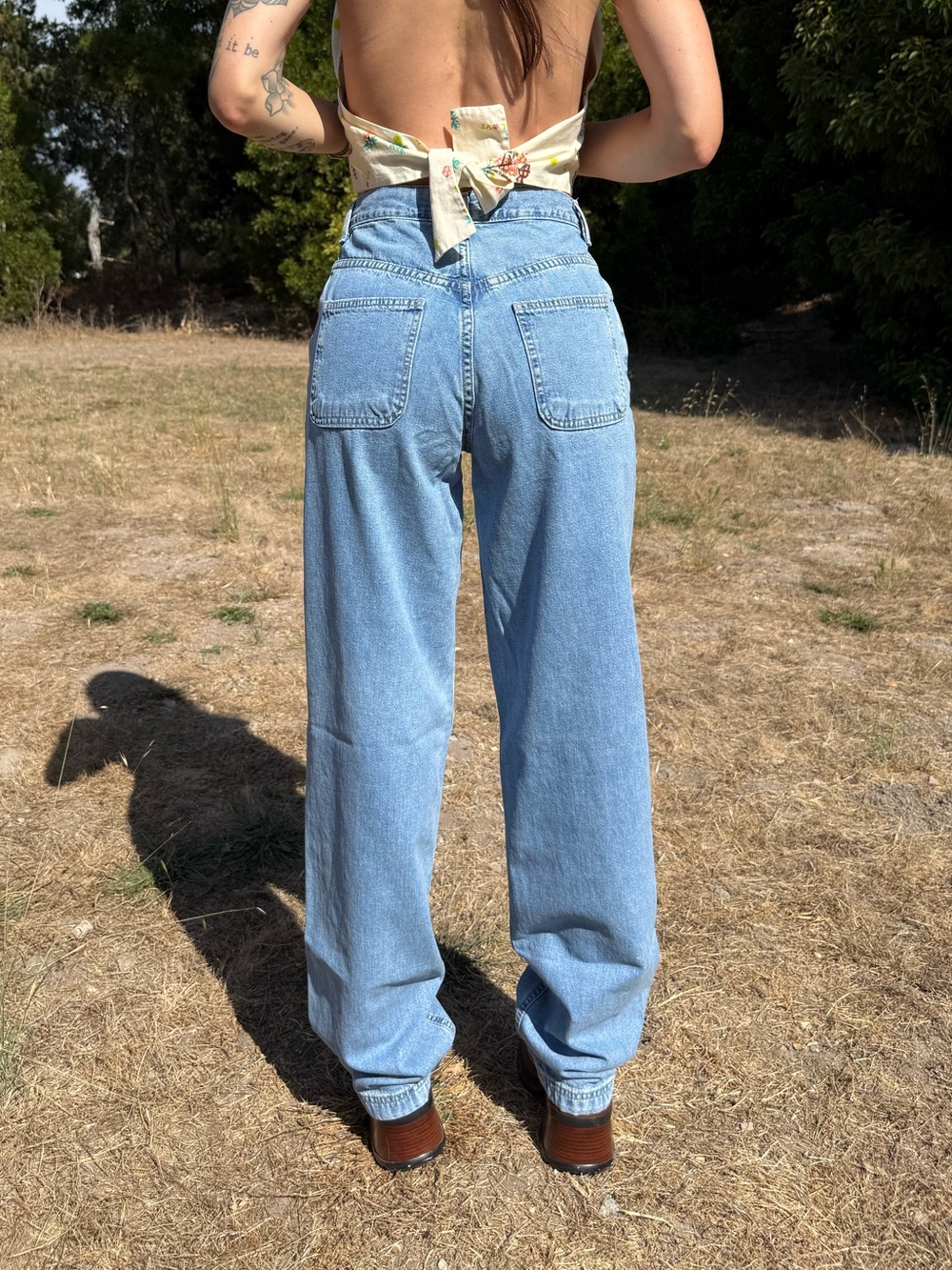 Vintage 90s wide leg mid rise jeans
